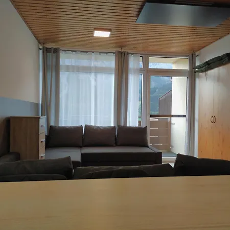아파트 Cosy